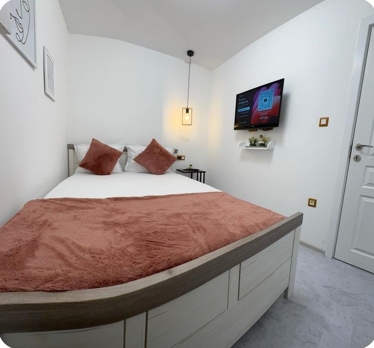 Дава се под наем Тристаен апартамент в Варна, Аспарухово - 36 кв.м за 35.7 € - Снимка #2