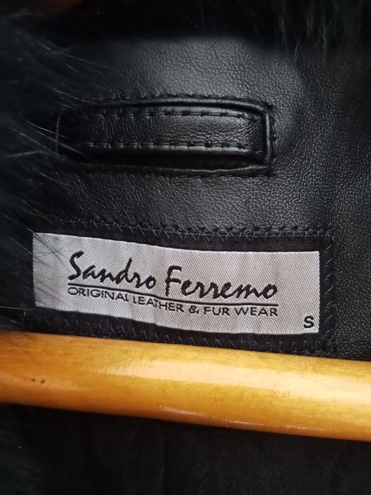 Продам шубу из кенгуру