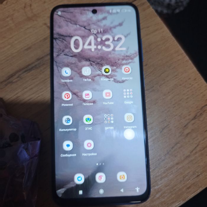 Телефон редми 10 продам