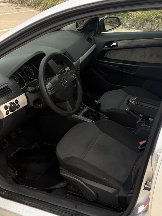 Opel Astra H 1.7CDTI