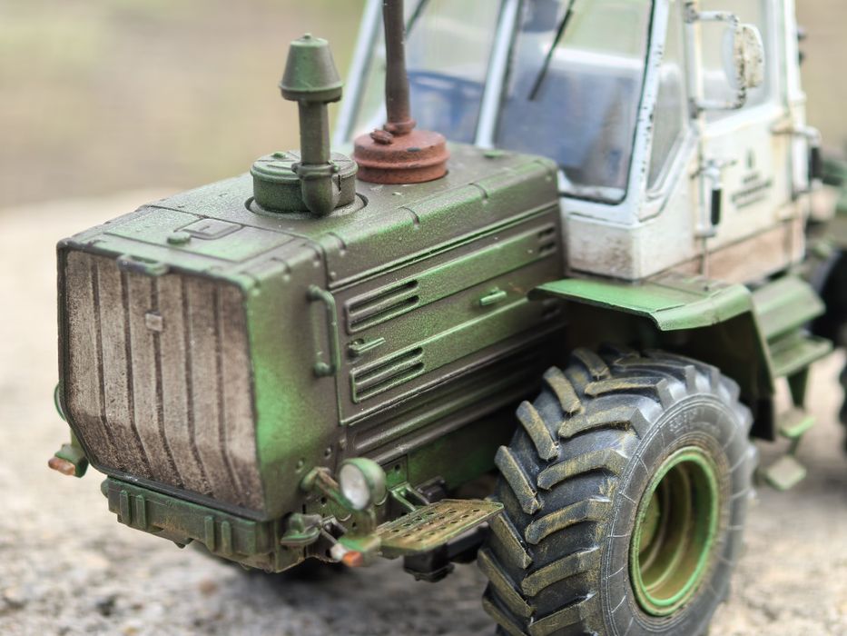 Модель трактора Т-150