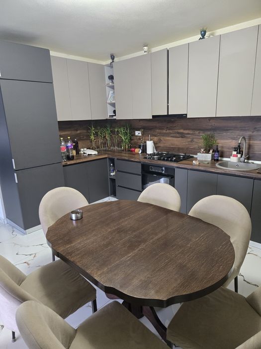 Casa de vanzare p+1 etj