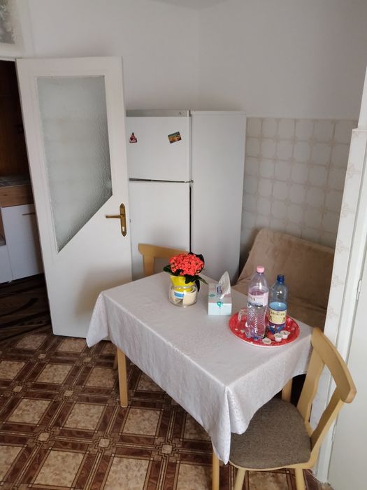 Apartament 2 camere zona Dimbovita