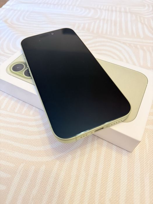 Iphone 17 sage green 256gb