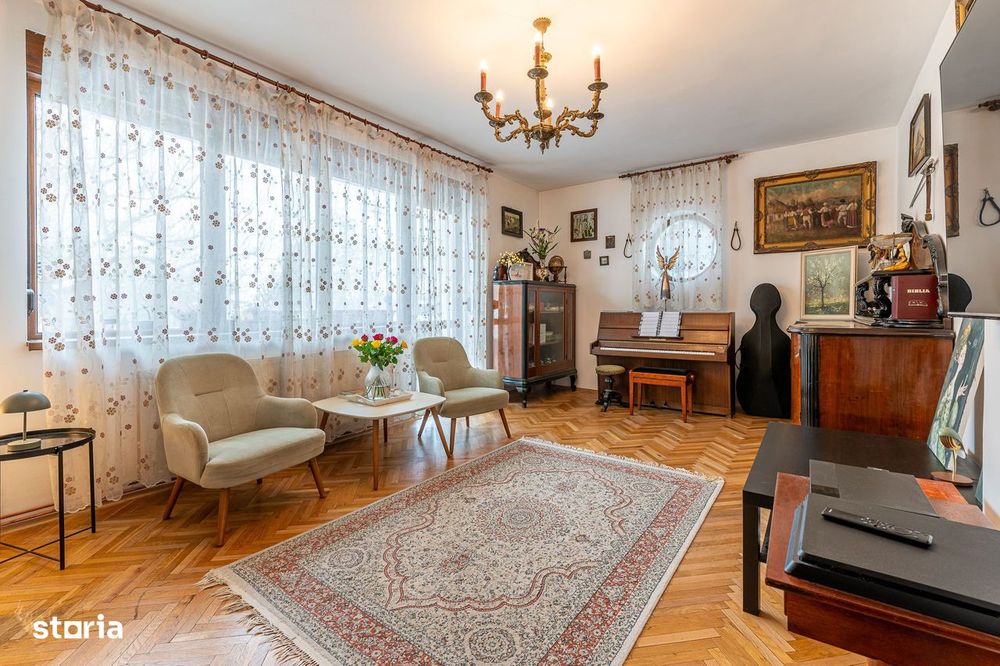 Vilă 4 familii | Apartament generos | Curte 98 mp | Andrei Muresanu