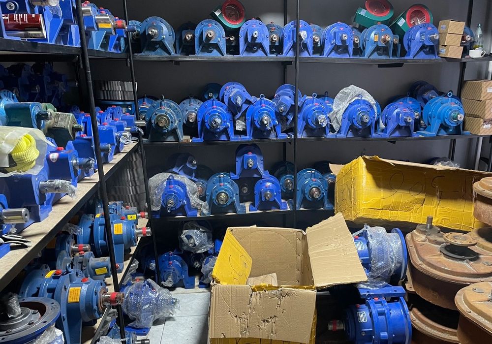 Электродвигатель мотор-редукторы