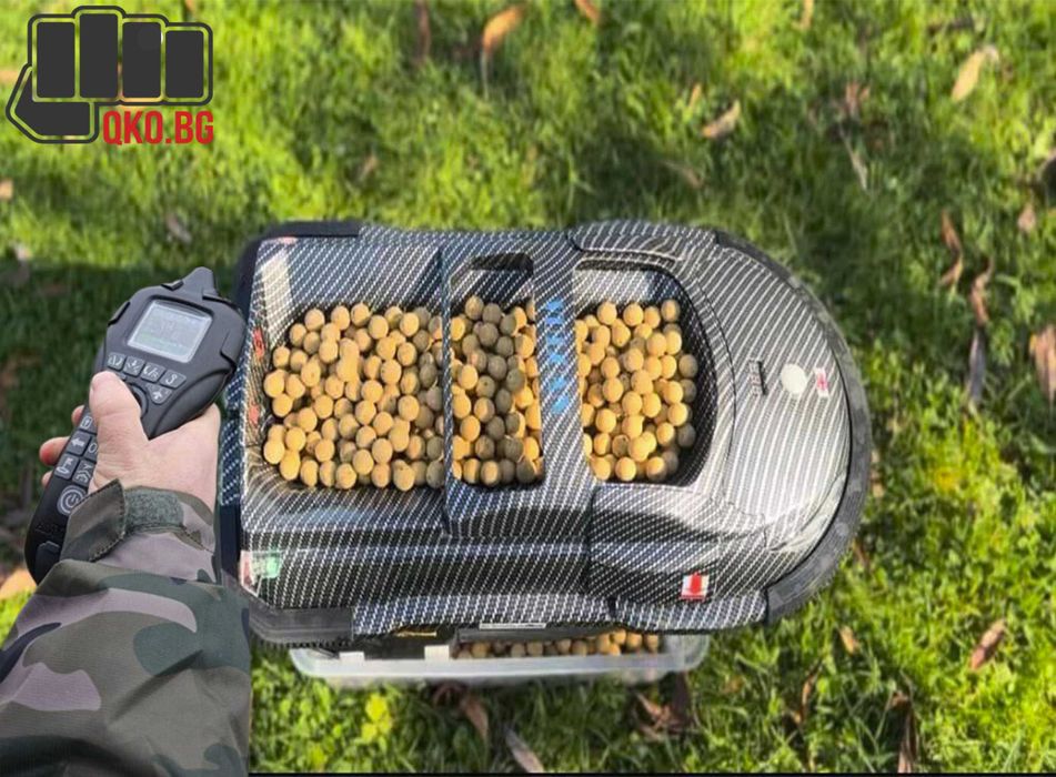 Лодка за захранка Boatman Vulcan С опция за поставяне на Сонар и GPS