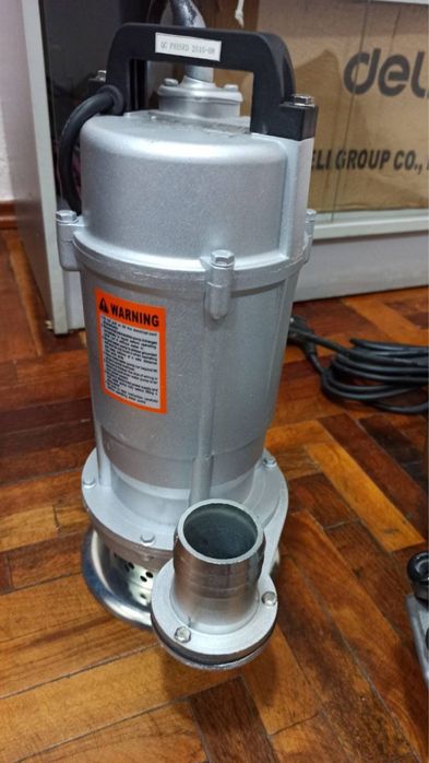 Насосы погружные и наружные.