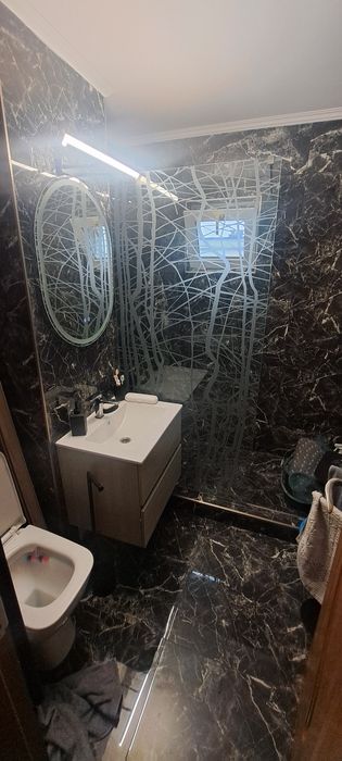 Amenajări interioare exterioare gresie faianță decorative interioare .