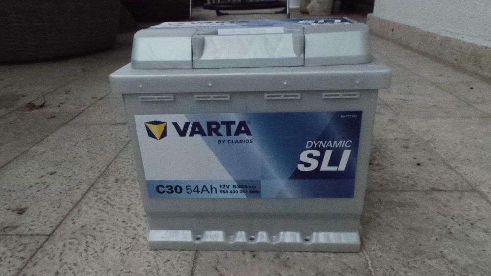 baterie auto Varta Dynamic Sli C30 54AH  12V noua