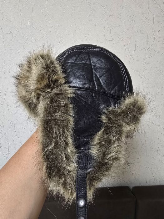 Продам шапки на мальчиков бу