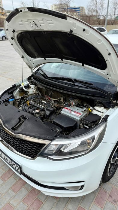 Продам Kia Rio 2015г. Обьем 1.6.