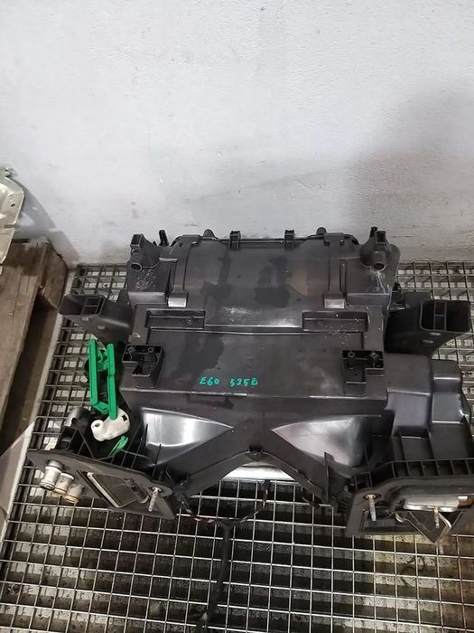 Tulumba aer bord bmw seria 5 e60 707441506