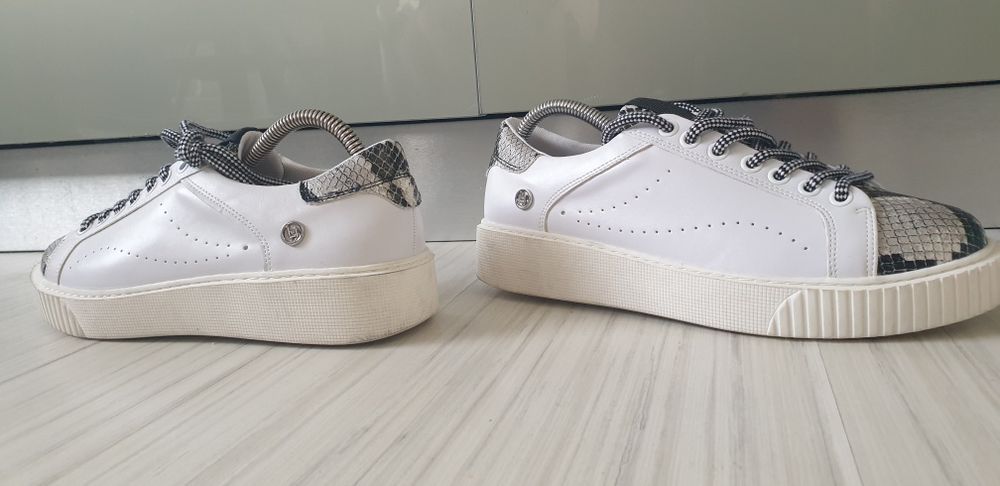 Lio Jo Leather Sneakers 39/25см ОРИГИНАЛ НОВО Дамски Кецове от  Ест ко