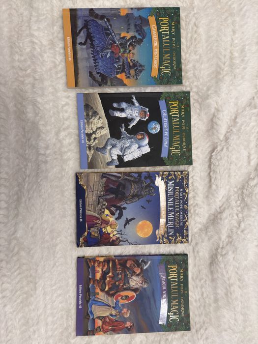 Set carti Portalul Magic