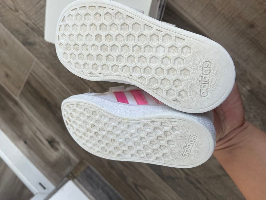 Маратонки Адидас