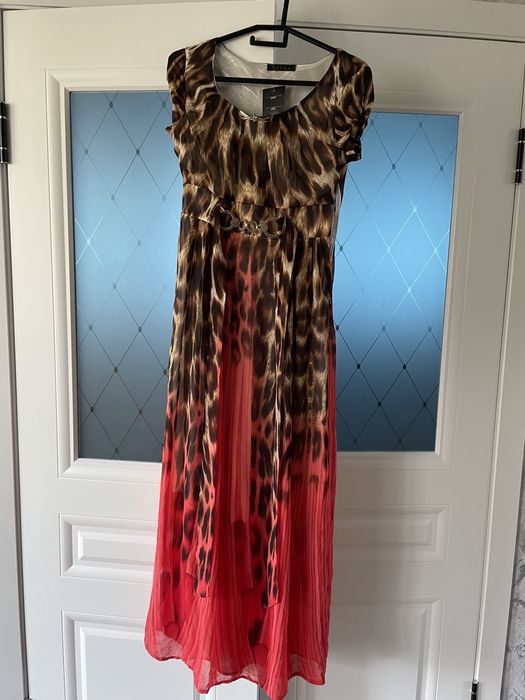 Платье вечернее