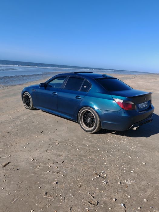 BMW e60 525d M pack 2006 automat trapa