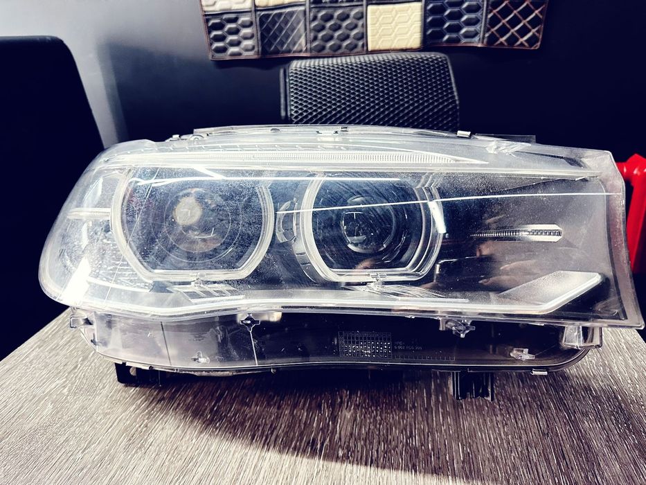 Продается Фара от BMW X5