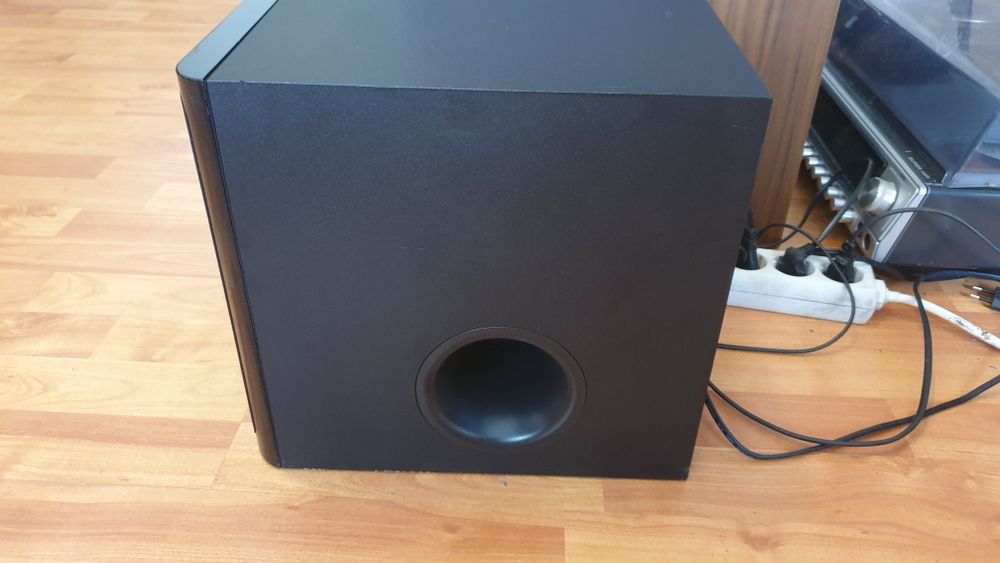Soundbar Yamaha YAS-201