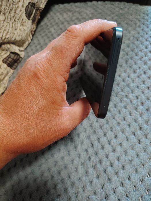 Vând HUAWEI nova 11i