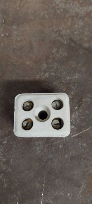 Керамични лустерклеми