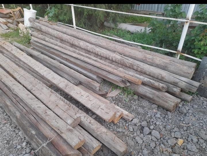 Кругляк, балки, стропила