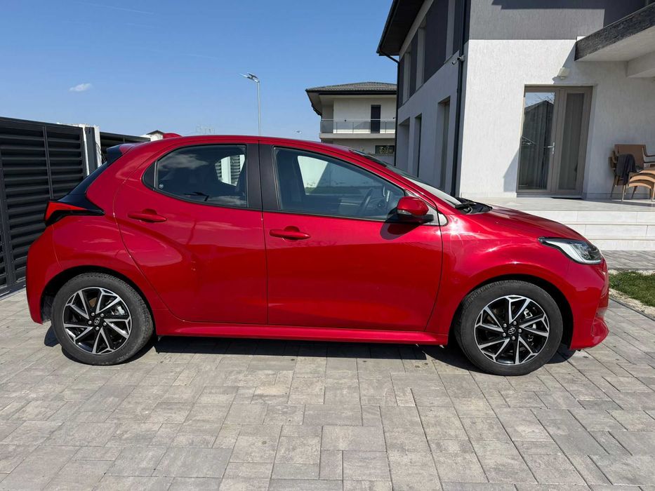 TOYOTA Yaris 2022 — imagine 3