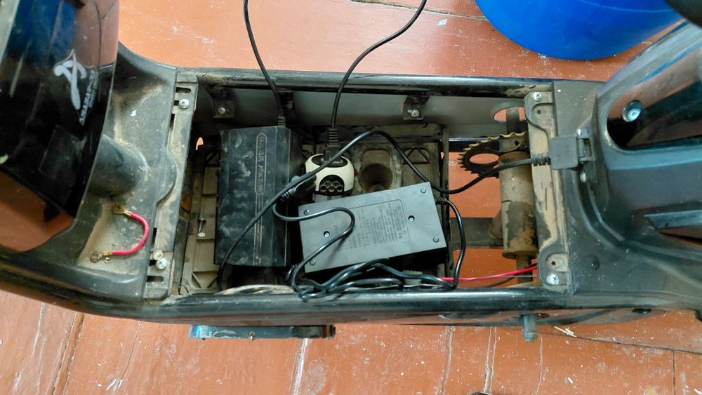 Электронный мопед