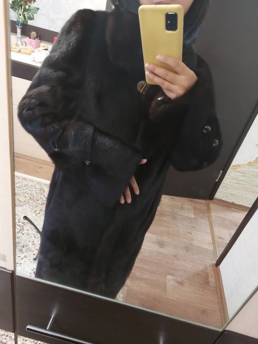 Продам норковую шубу б/у