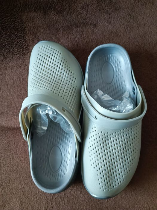 Летни чехли тип crocs