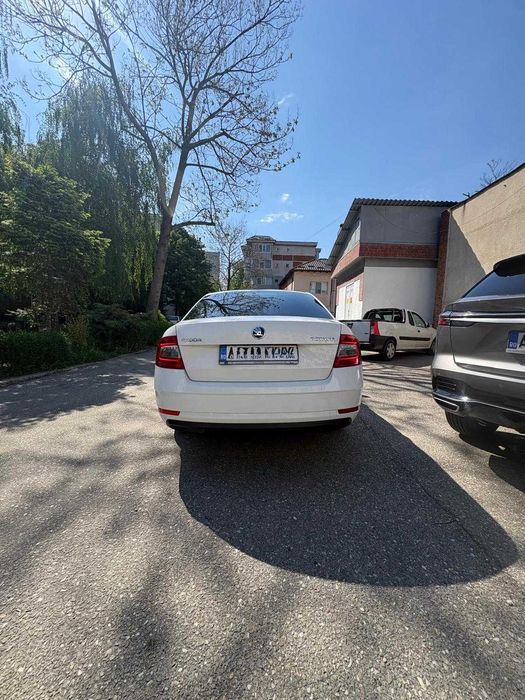 SKODA Octavia 2017 — imagine 4