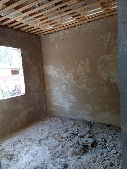 Продам дом не законченном виде