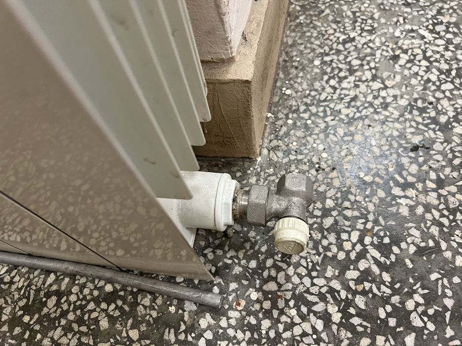 Алуминиев радиатор ОКОМПЛЕКТОВАН - 8 глидера