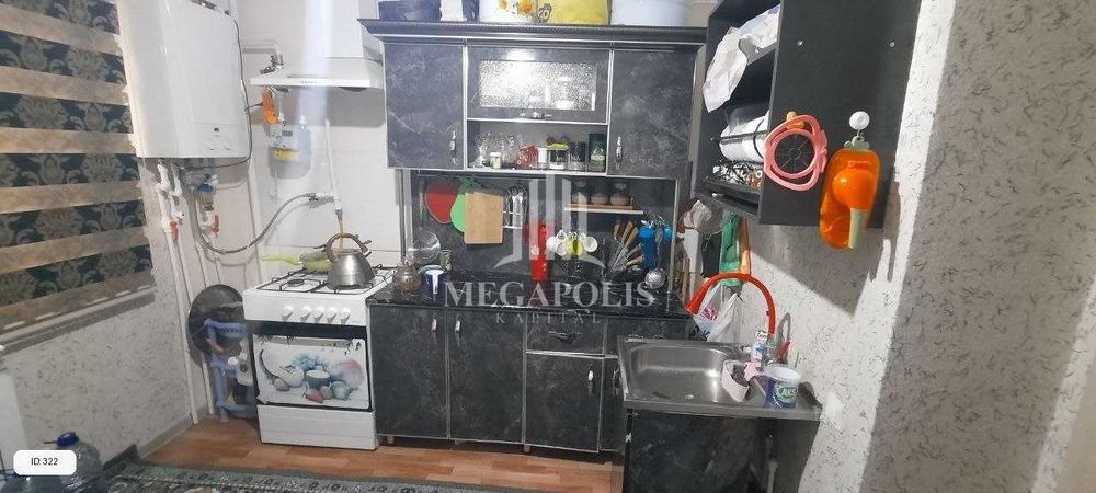 Buxoroda 3 xonali kvartira arzon narxda sotiladi.  №322