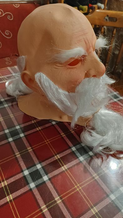 Гумени маски за карнавал