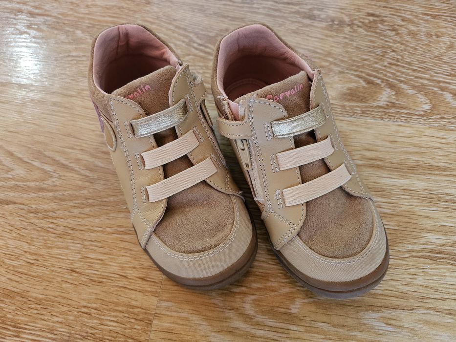 Обувки Гарвалин 26 номер за момиче
