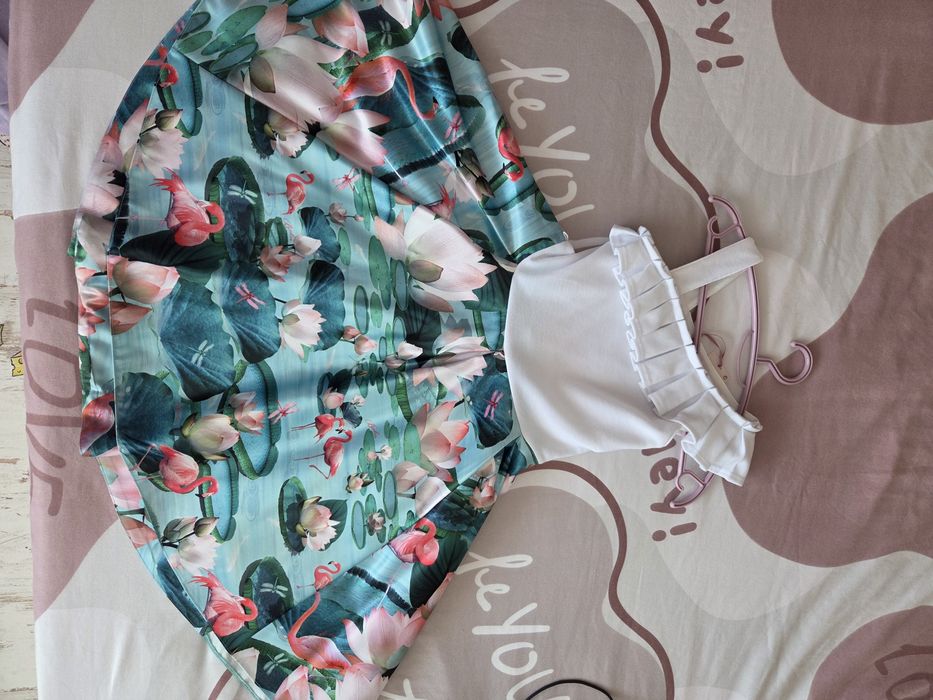 Рокля Ted Baker .Размер 148