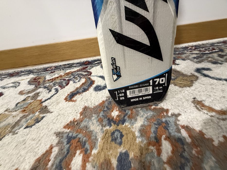 Продавам ски Rossignol