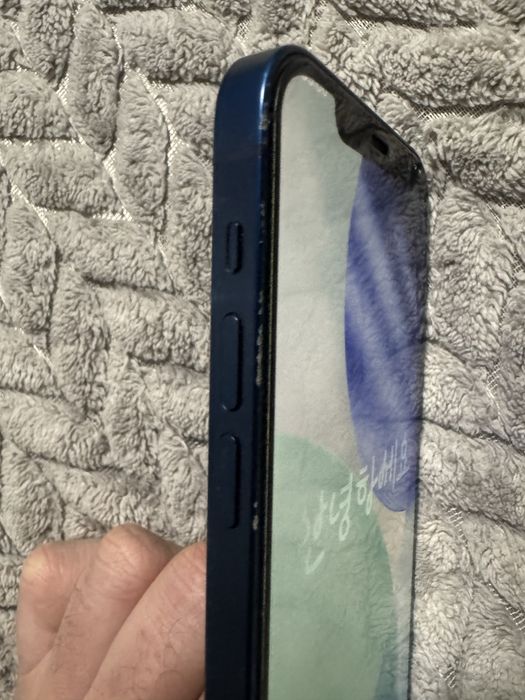 Продам Айфон 12 blue