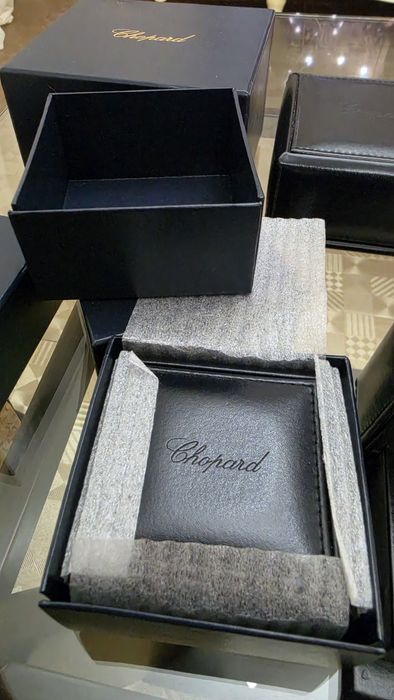 Продам коробки шопард