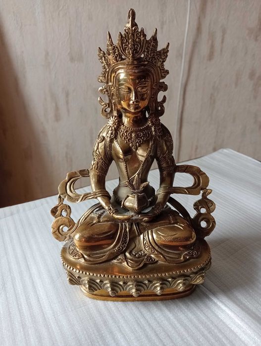 Бронзовая Статуэтка