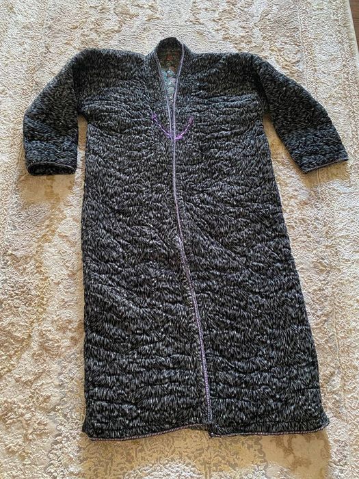 Cho'pon to'n yengi kiyilmagan