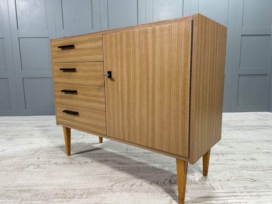 Винтидж скрин 3К Mobel от 80-те Г