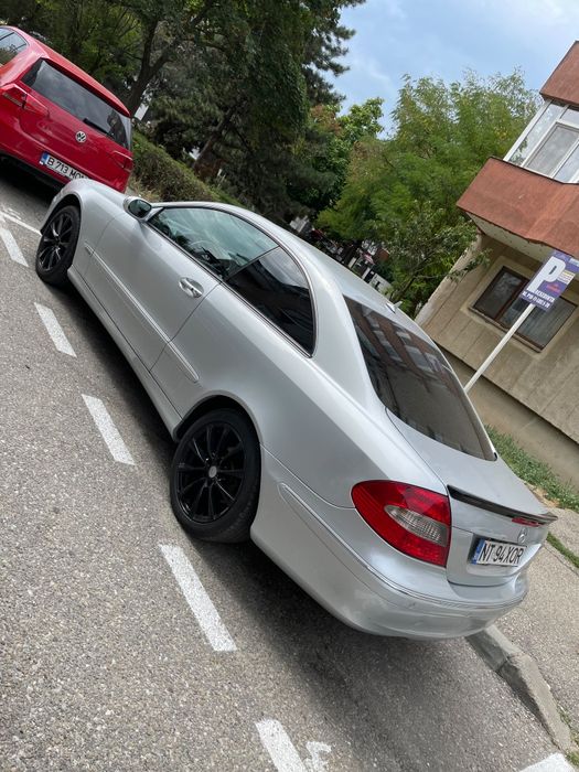 MERCEDES-BENZ CLK-Class 0 — imagine 3