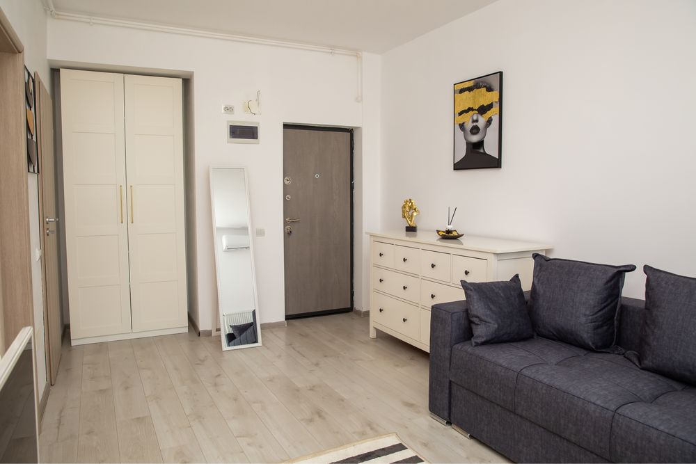 Garsoniera moderna -prima inchiriere langa Luxury Motors