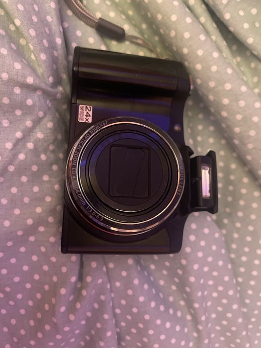 Фотоапарат Olimpyus SZ-14