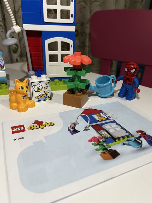 Lego duplo marvel spider man