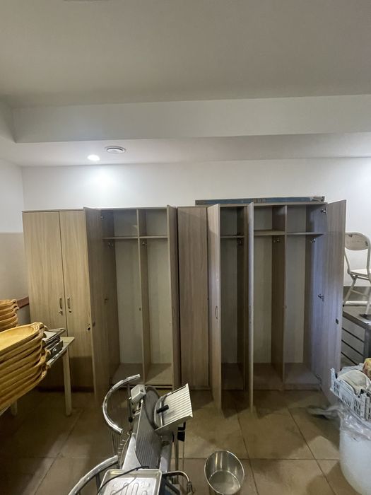 Шкафы в раздевалку