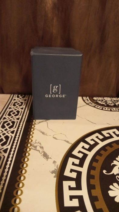 Vând ceas marca GEORGE, în stare excelentă, practic nou. O dată purtat